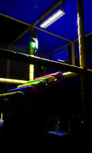 Backrooms: Escape Together 11